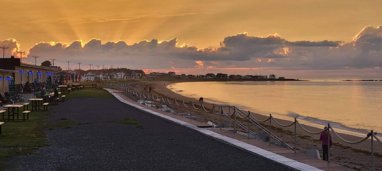 Manoir Sur Mer Sainte Anne-des-Chênes المظهر الخارجي الصورة